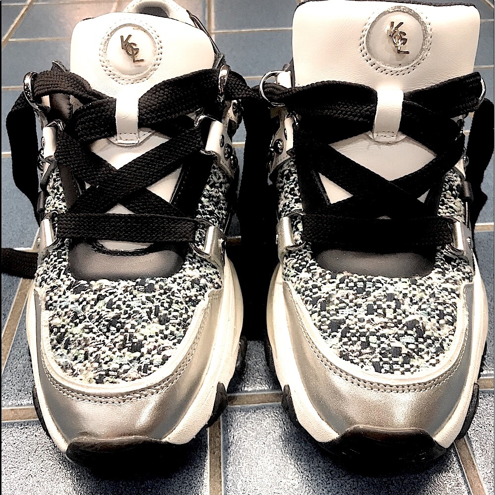 KURT GEIGER LONDON- New Unique Size 6 1/2 Classy Coveted & Popular Gold Monogram